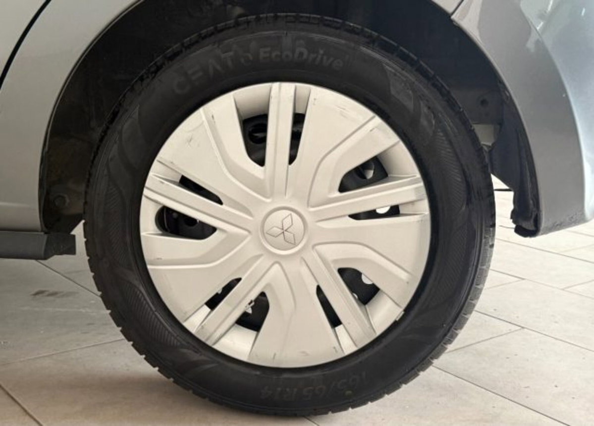 Mitsubishi Space Star 1.0 ClearTec Intense NAVI (8)