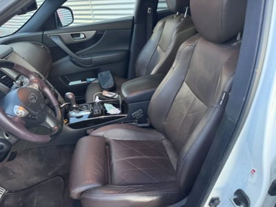 Infiniti QX70 3.0 diesel V6 AT S Premium (16)