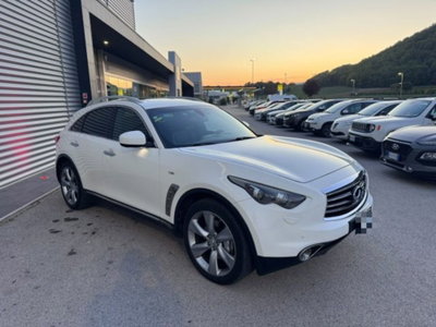 Infiniti QX70 3.0 diesel V6 AT S Premium (3)