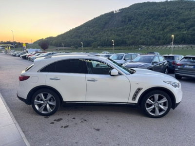 Infiniti QX70 3.0 diesel V6 AT S Premium (4)