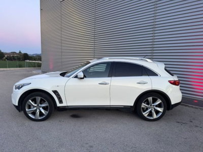 Infiniti QX70 3.0 diesel V6 AT S Premium (8)