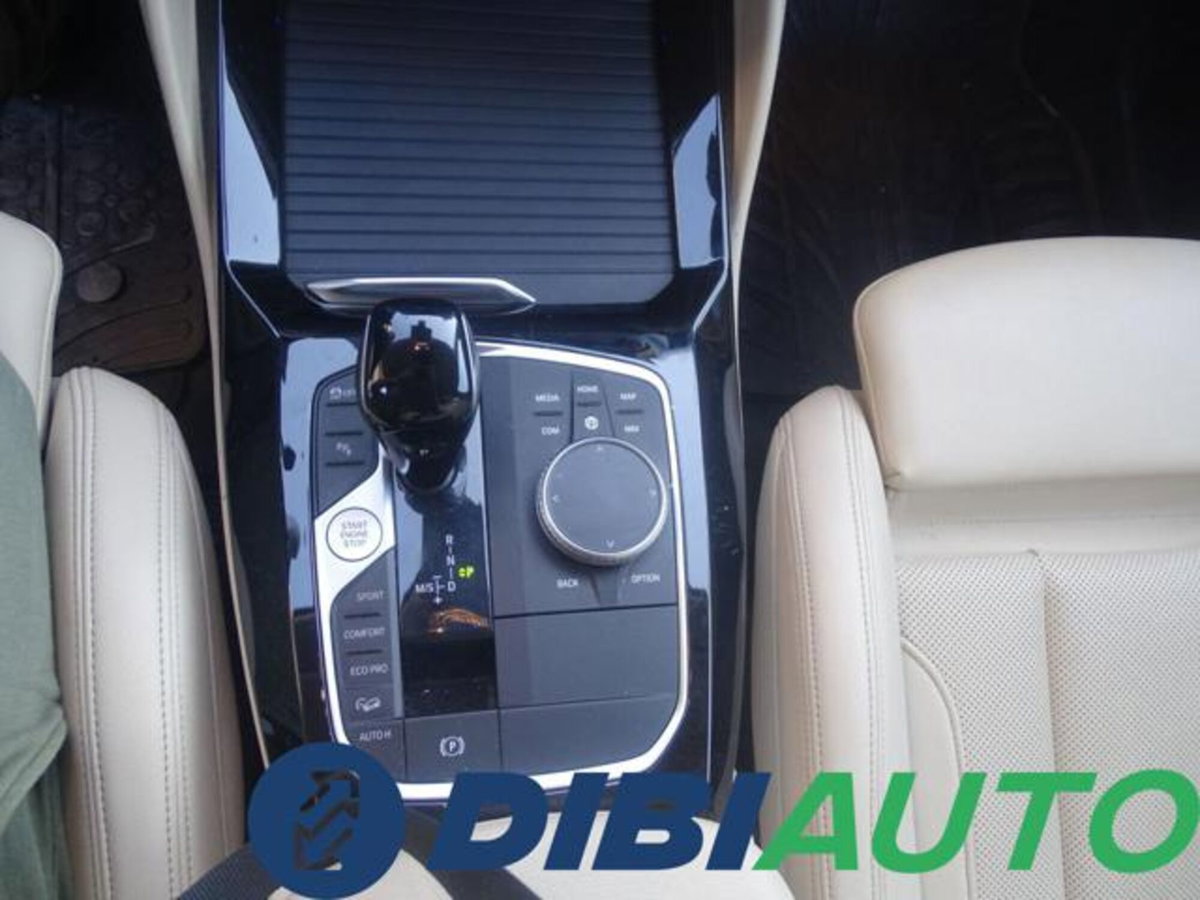 BMW X4 xDrive20d 48V xLine (18)