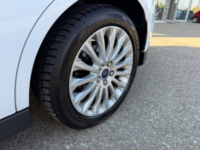 Ford C-Max 1.6 TDCi 95CV Titanium (11)
