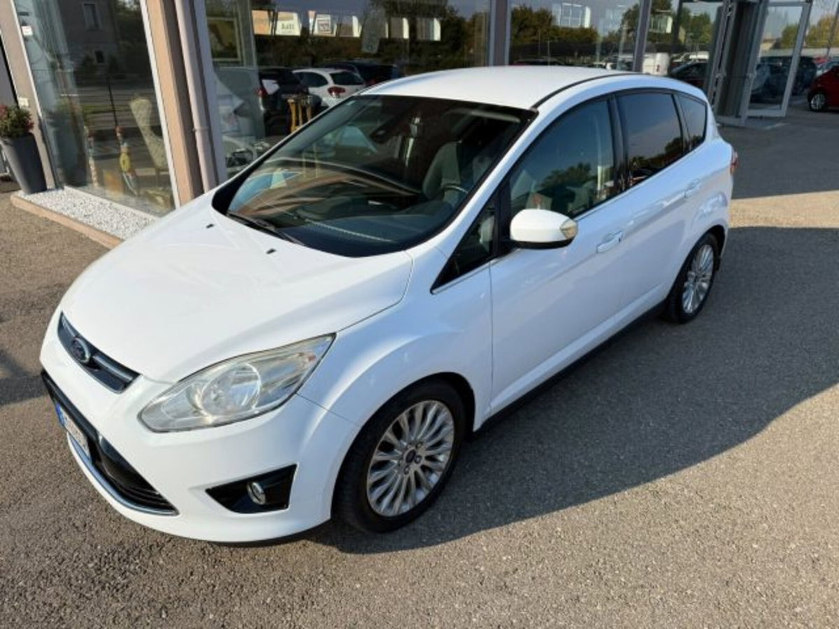 Ford C-Max 1.6 TDCi 95CV Titanium (2)