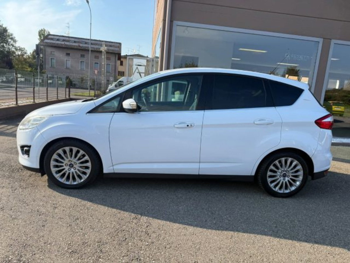 Ford C-Max 1.6 TDCi 95CV Titanium (6)