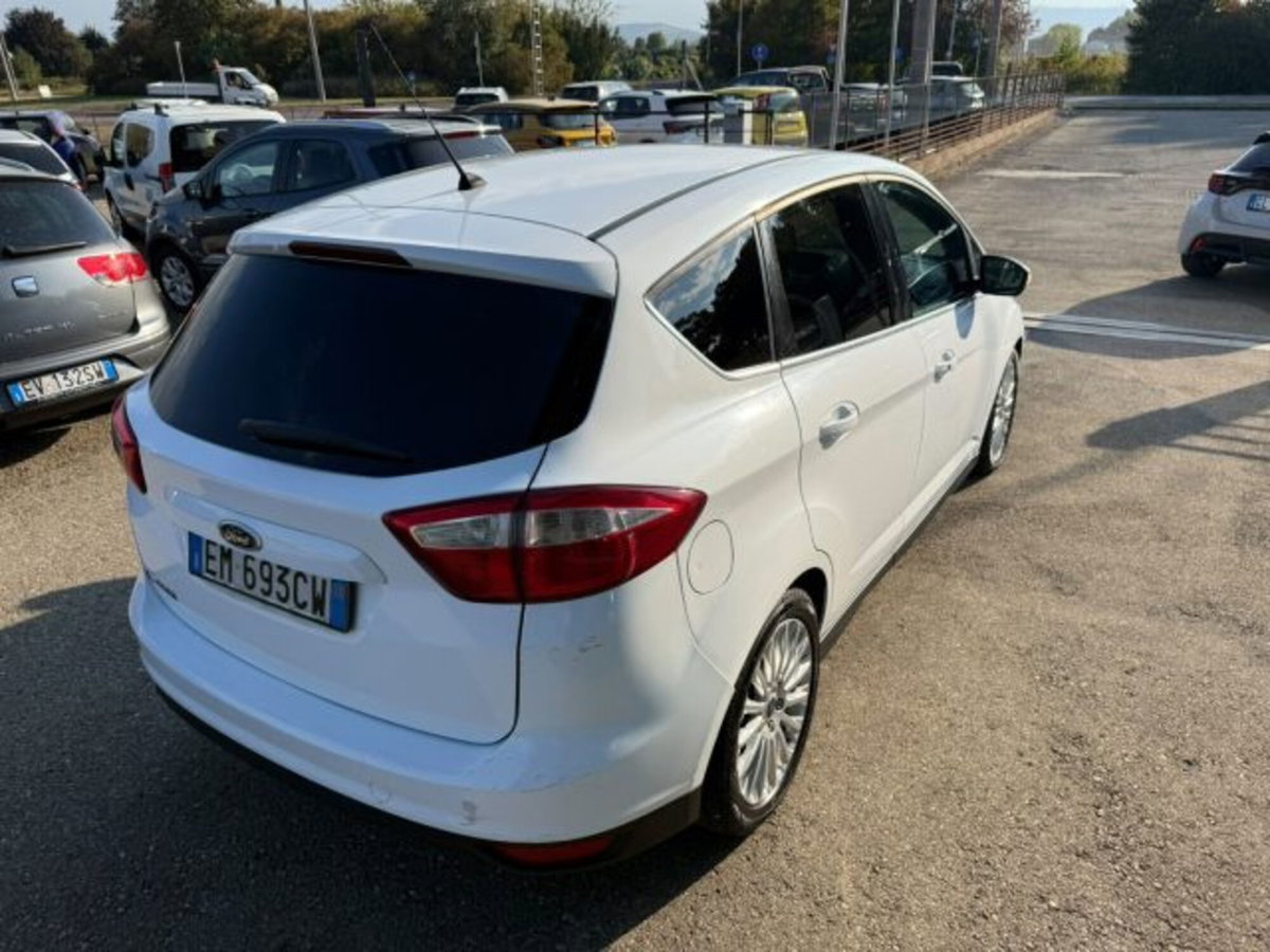Ford C-Max 1.6 TDCi 95CV Titanium (7)