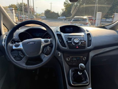 Ford C-Max 1.6 TDCi 95CV Titanium (9)