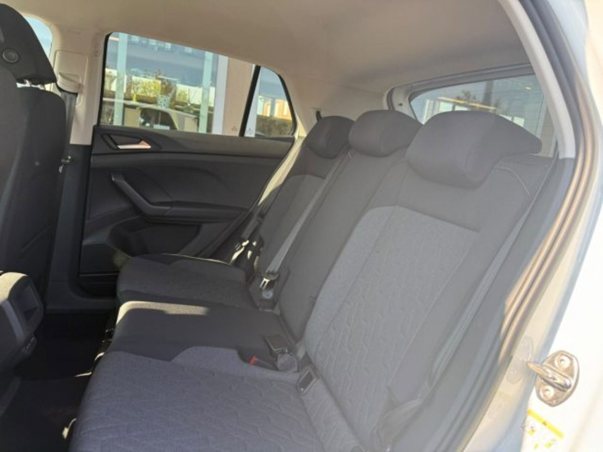 Volkswagen T-Cross 1.0 tsi Edition 95cv (10)