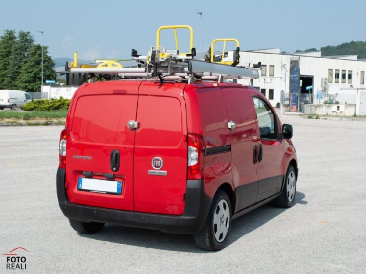 Fiat Fiorino Furgone cargo 1.3 mjt 95cv Adventure (6)