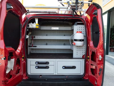 Fiat Fiorino Furgone cargo 1.3 mjt 95cv Adventure (9)