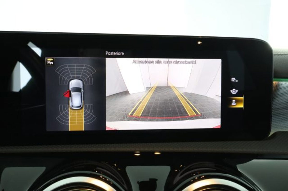 Mercedes-Benz Classe A 180 d Automatic Premium (12)
