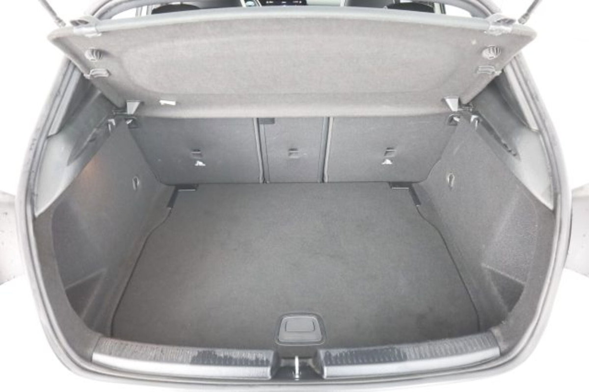 Mercedes-Benz Classe A 180 d Automatic Premium (6)