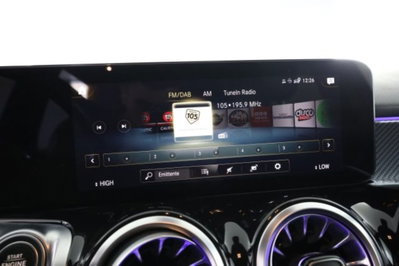 Mercedes-Benz CLA Shooting Brake 200 d Automatic 4Matic Shooting Brake Premium (11)