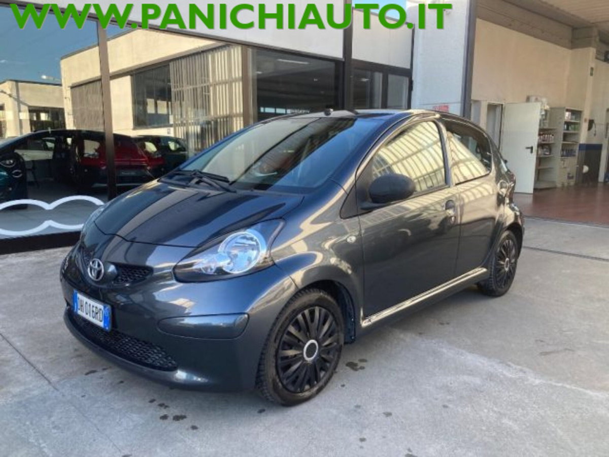 Toyota Aygo 1.0 12V VVT-i 5 porte Sol