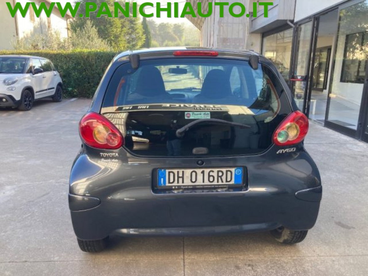 Toyota Aygo 1.0 12V VVT-i 5 porte Sol (5)