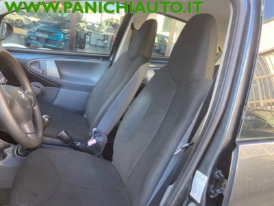 Toyota Aygo 1.0 12V VVT-i 5 porte Sol (8)