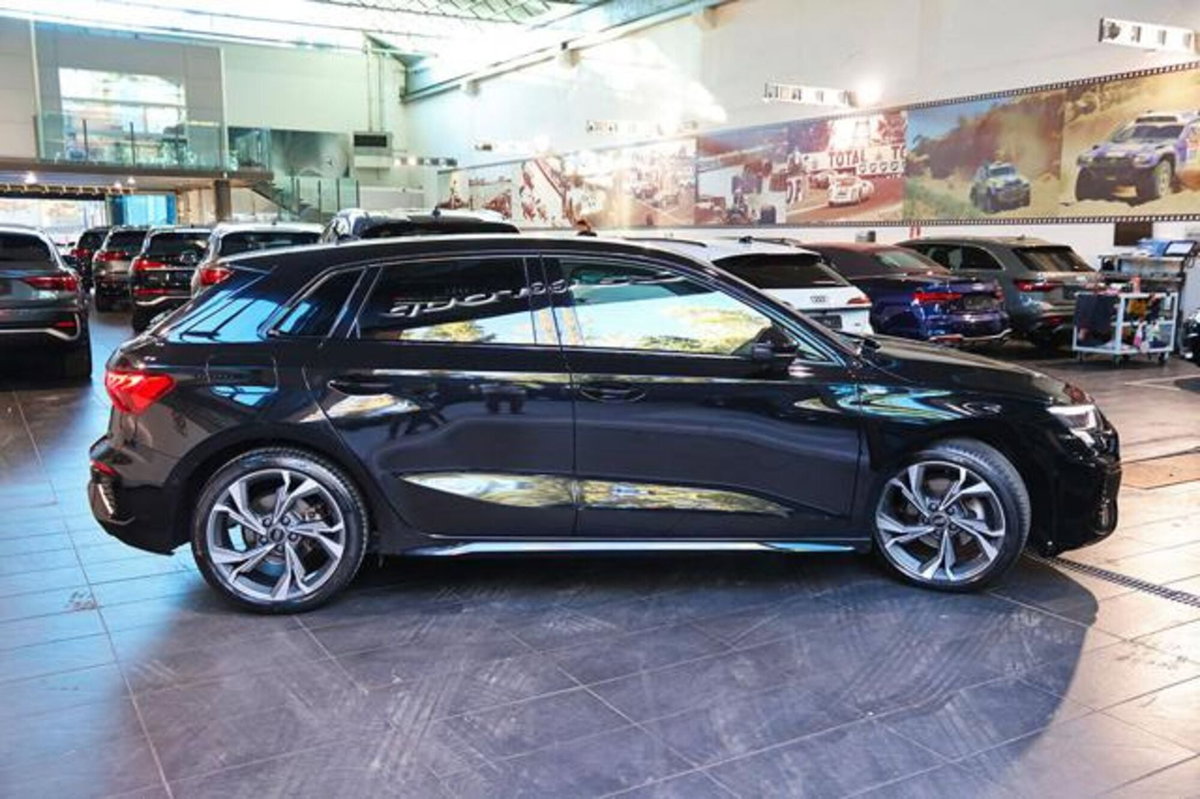 Audi A3 Sportback 35 TFSI (10)