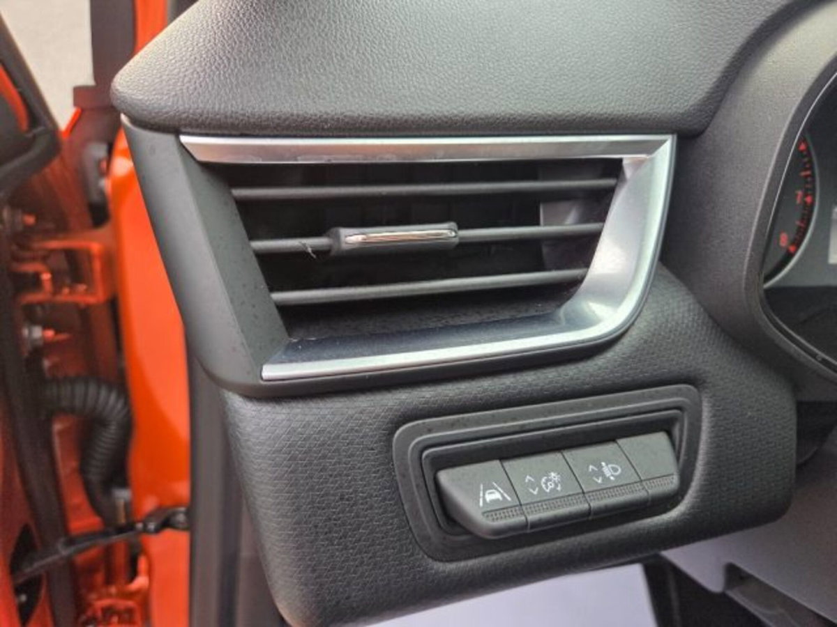 Renault Clio TCe 90 CV 5 porte Equilibre (12)