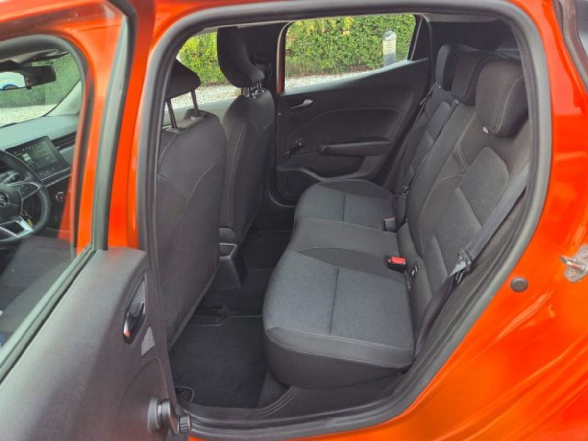 Renault Clio TCe 90 CV 5 porte Equilibre (17)