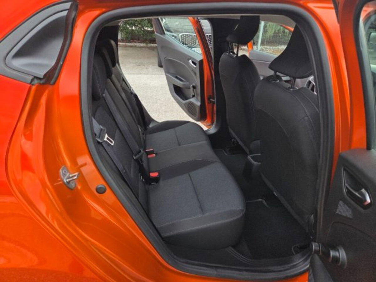 Renault Clio TCe 90 CV 5 porte Equilibre (19)
