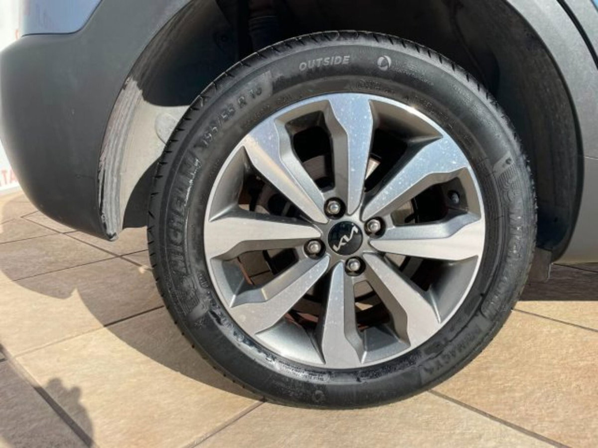 Kia Stonic 1.0 t-gdi Style (9)
