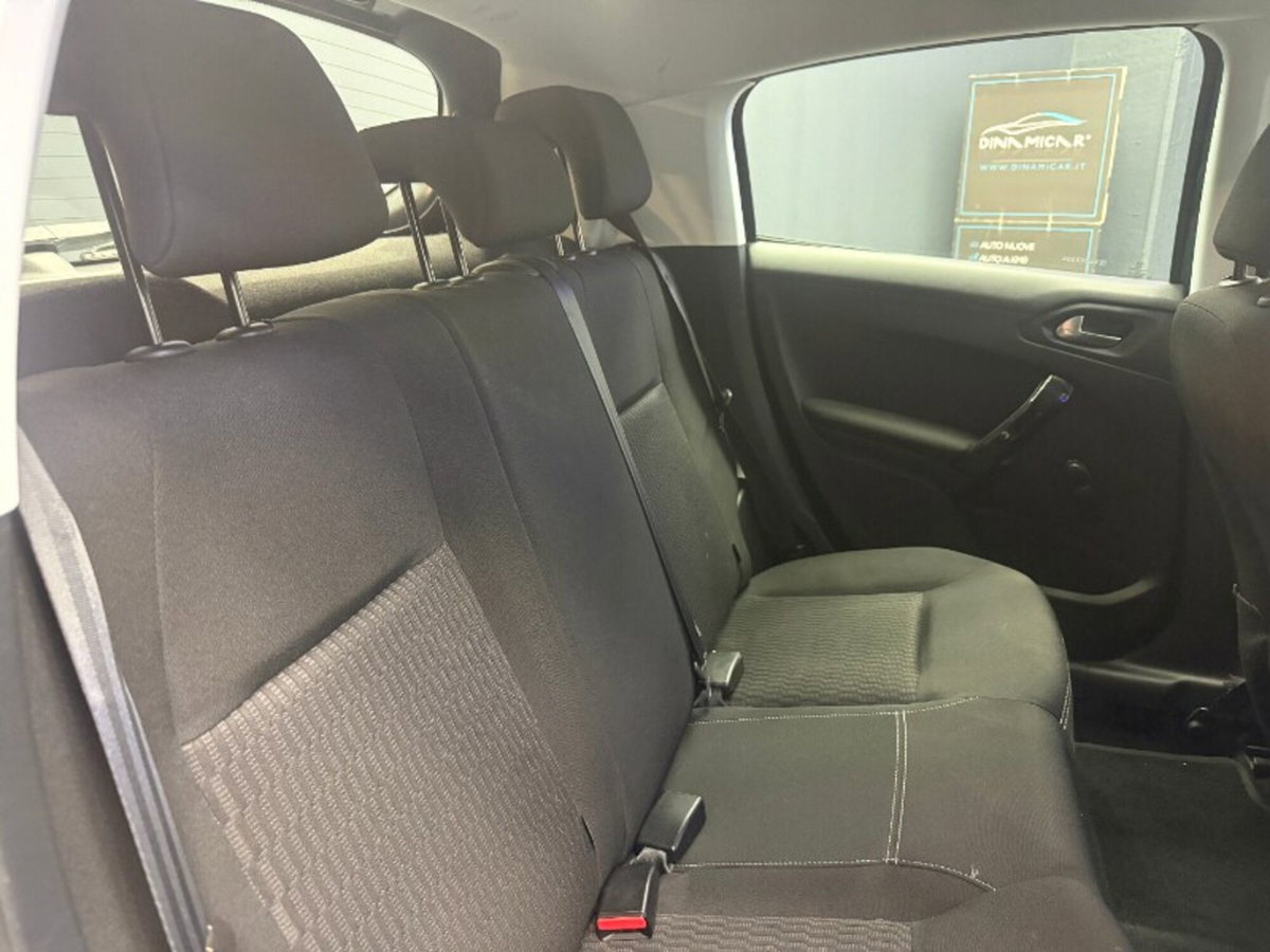Peugeot 208 82 Stop&Start 5 porte Active (13)