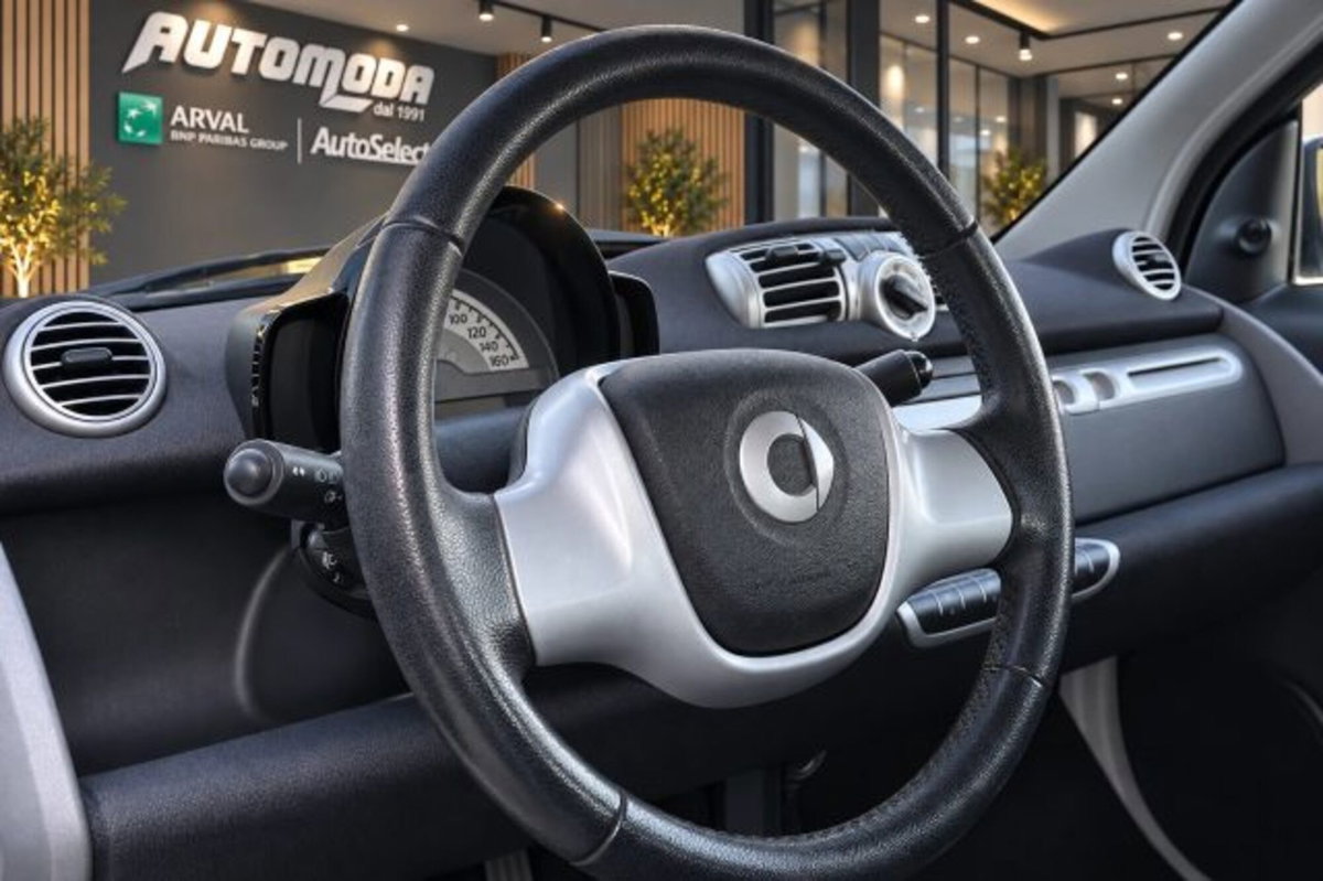 smart Fortwo 70 1.0 Passion (10)