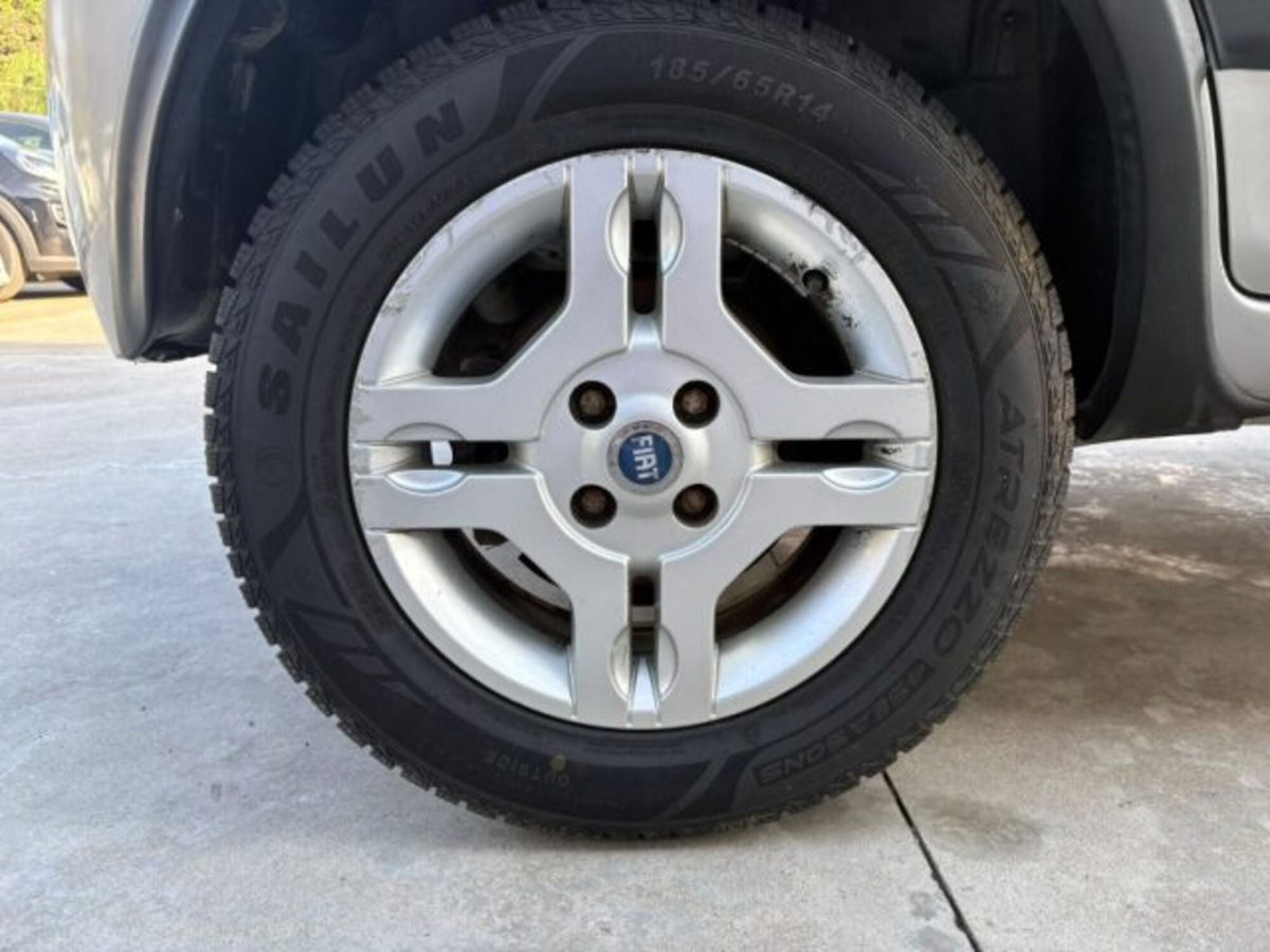 Fiat Panda 1.2 4x4 Climbing (13)
