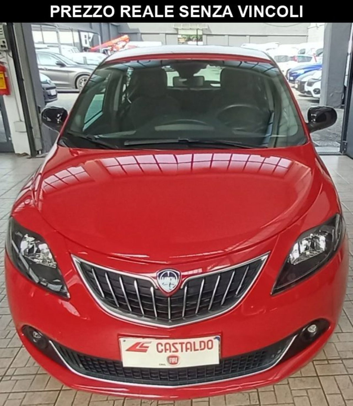 Lancia Ypsilon 1.0 FireFly 5 porte S&S Hybrid Ecochic Gold