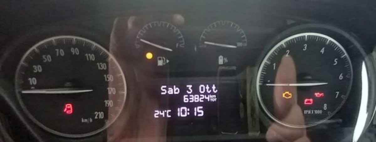 Lancia Ypsilon 1.0 FireFly 5 porte S&S Hybrid Ecochic Gold (14)