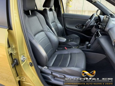 Toyota Yaris Cross 1.5 Hybrid 5p. E-CVT AWD-i Premiere (13)