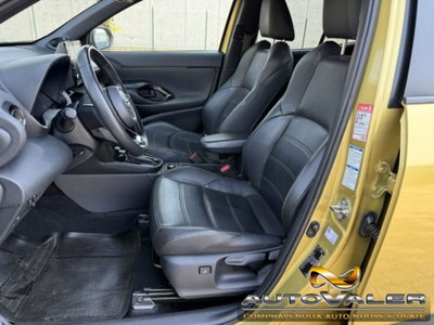 Toyota Yaris Cross 1.5 Hybrid 5p. E-CVT AWD-i Premiere (8)