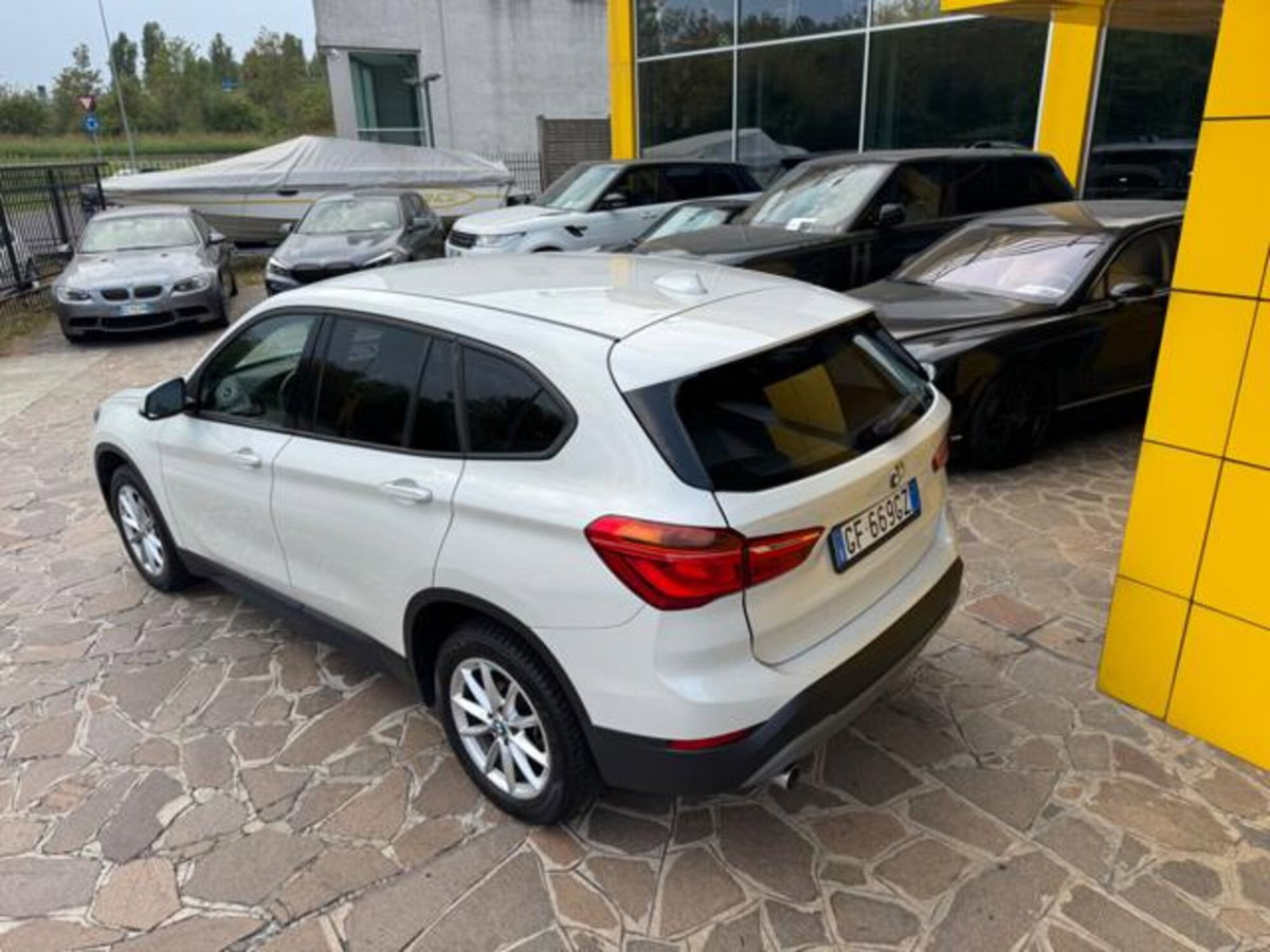 BMW X1 sDrive 18d Msport (6)