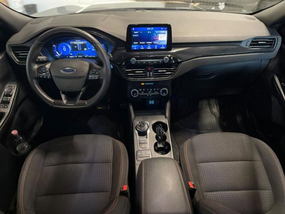 Ford Kuga 2.5 Full Hybrid 190 CV CVT 2WD ST-Line Design (14)