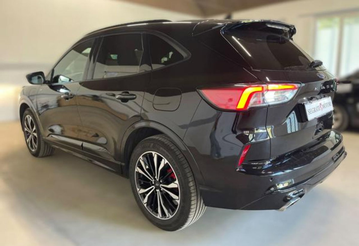 Ford Kuga 2.5 Full Hybrid 190 CV CVT 2WD ST-Line Design (5)