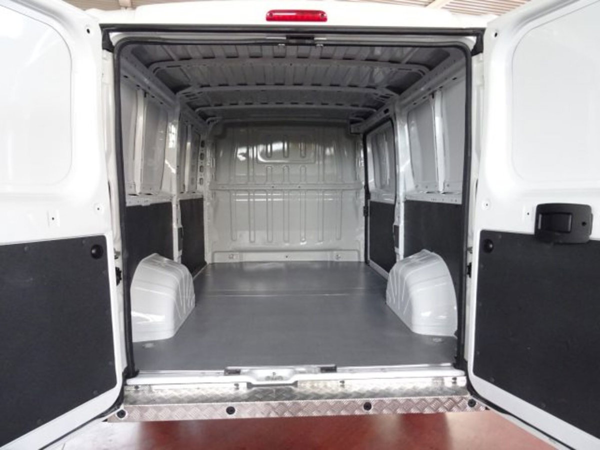 Fiat Ducato Furgone 33 2.2 Mjt 140CV AT9 PM-TN Furgone (7)