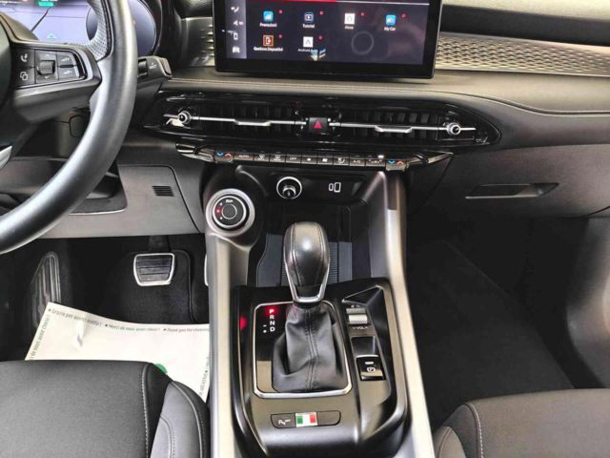 Alfa Romeo Tonale 1.5 hybrid Sprint 130cv tct7 (14)