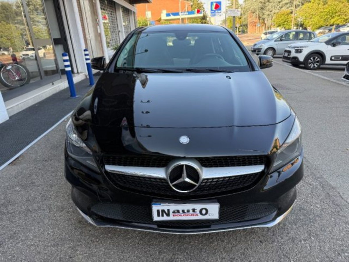 Mercedes-Benz CLA Shooting Brake 200 d 4Matic Automatic Premium (3)