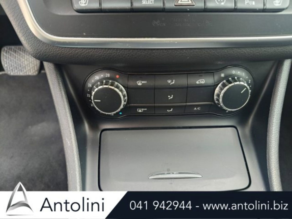 Mercedes-Benz GLA SUV 180 CDI Automatic Sport (17)