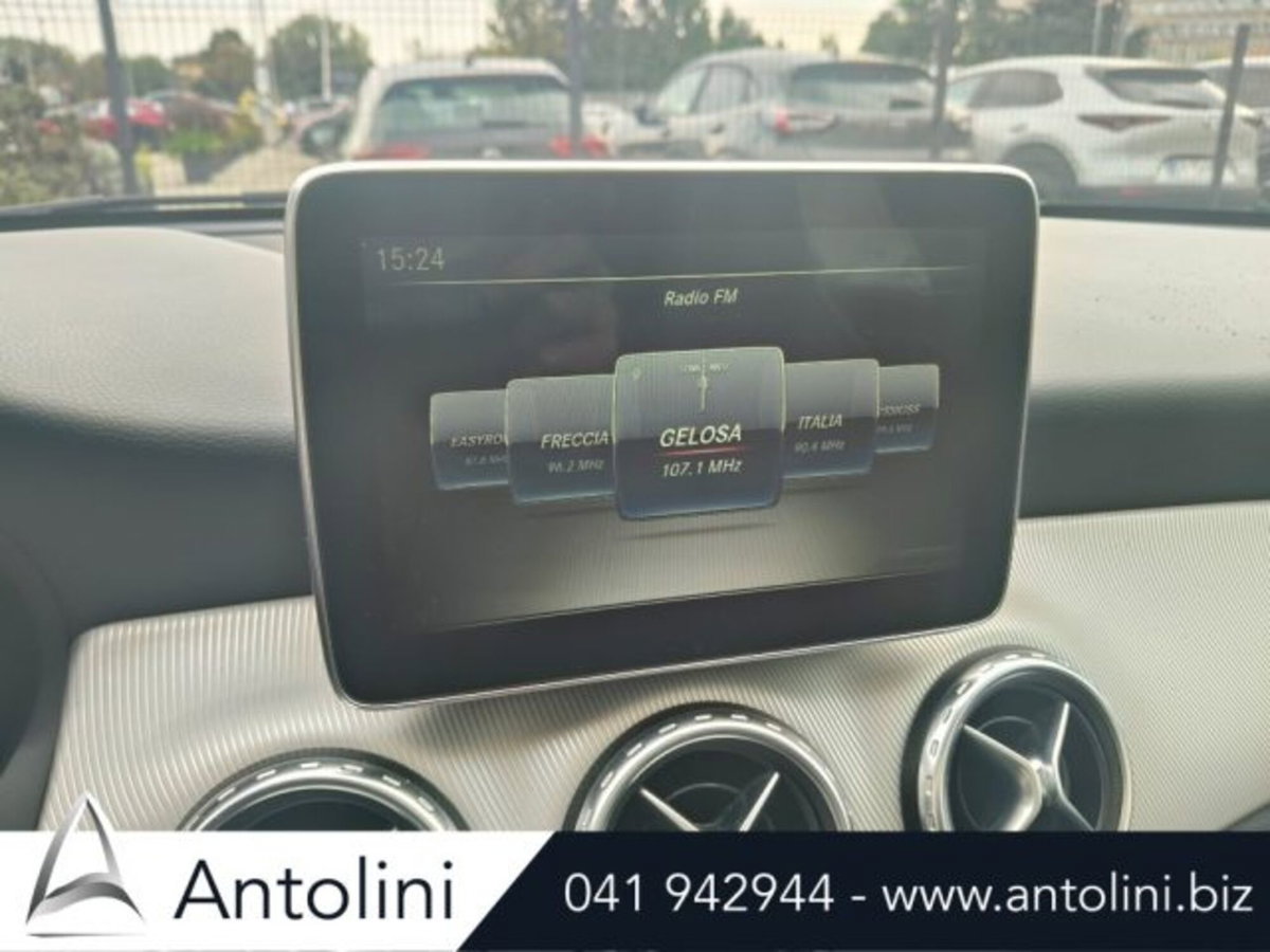 Mercedes-Benz GLA SUV 180 CDI Automatic Sport (20)