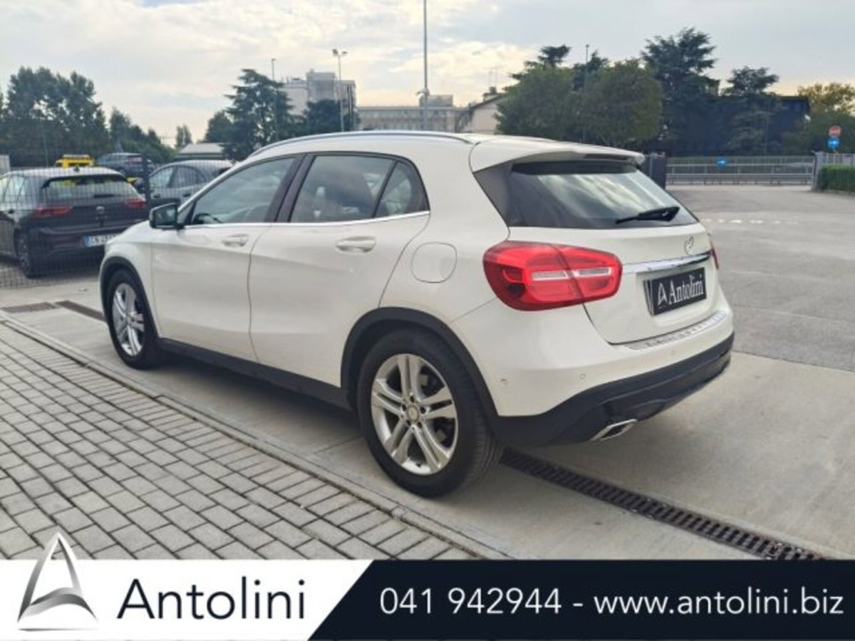 Mercedes-Benz GLA SUV 180 CDI Automatic Sport (7)
