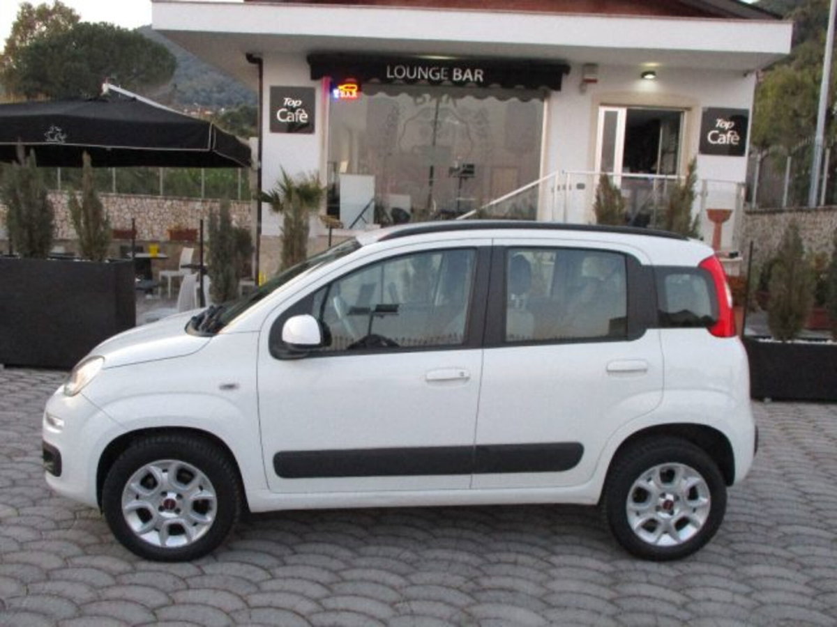 Fiat Panda 0.9 TwinAir Turbo Natural Power Lounge (2)