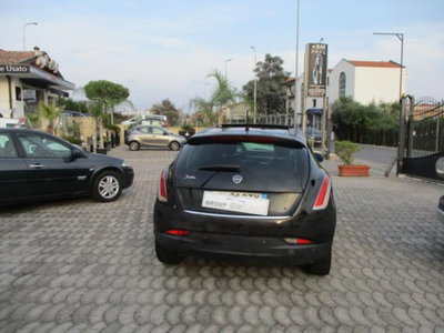 Lancia Delta 1.6 MJT DPF Platino (7)
