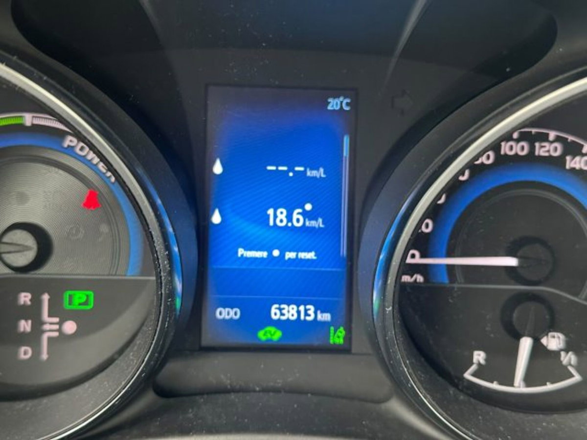 Toyota Corolla Touring Sports 1.8 Hybrid Business (8)