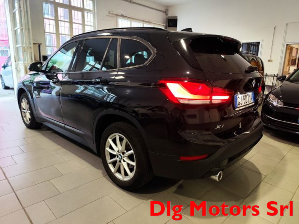 BMW X1 sDrive16d Business Advantage (5)