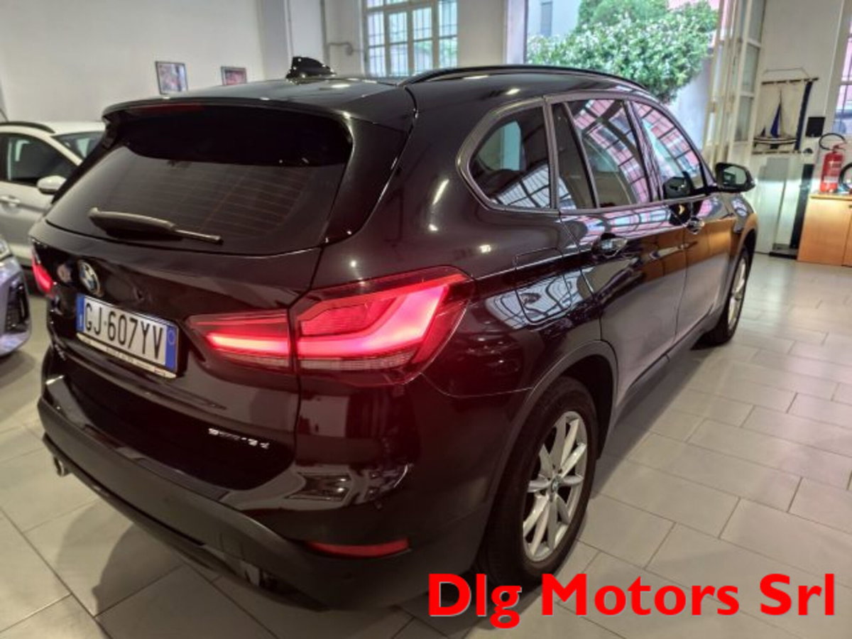 BMW X1 sDrive16d Business Advantage (7)
