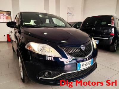 Lancia Ypsilon 1.2 69 CV 5 porte Gold
