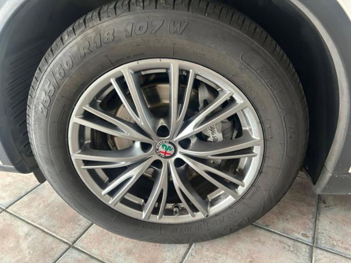Alfa Romeo Stelvio Stelvio 2.2 Turbodiesel 160 CV AT8 RWD Business (9)