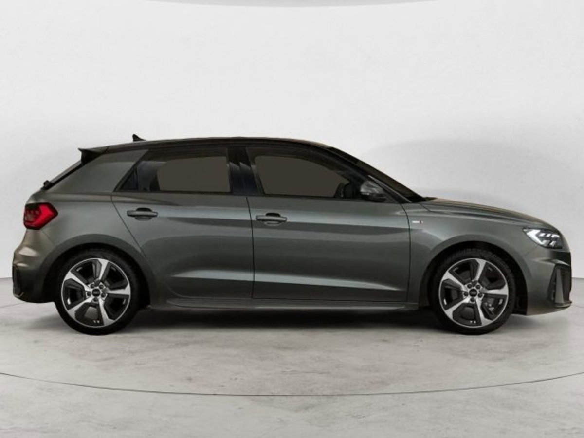Audi A1 Sportback 30 TFSI S tronic S line edition (5)