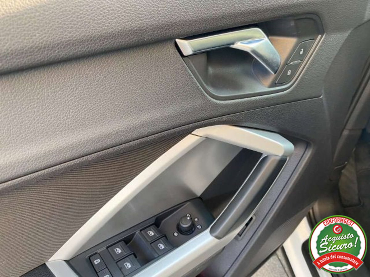 Audi Q3 35 TDI quattro S line edition (9)